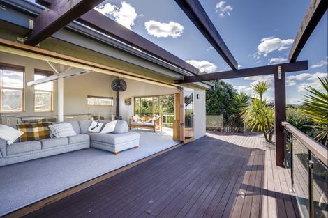 Photo of property in 54 Le Quesne Road, Bay View, Napier, 4104
