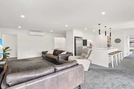 Photo of property in 19 Hickmott Street, Rangiora, 7400