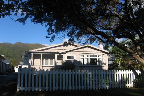 Photo of property in 50a Brook Street, Waterloo, Lower Hutt, 5011