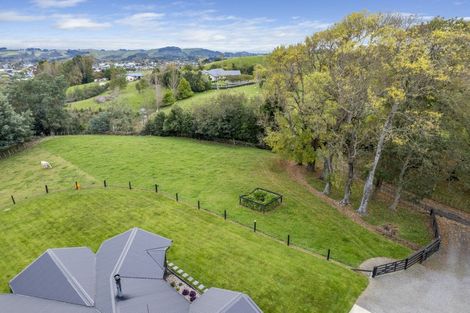 Photo of property in 16 Kaitawa Road, Pahiatua, 4981