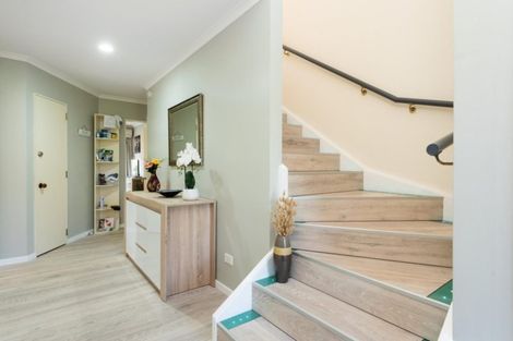 Photo of property in 26a Sunbrae Grove, Mount Maunganui, 3116