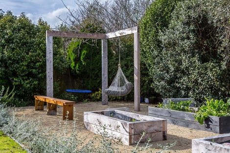 Photo of property in 38b Mcmaster Street, Greytown, 5712