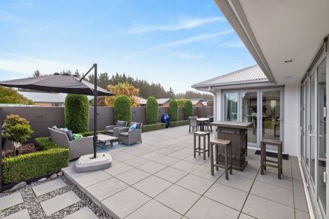 Photo of property in 5 Reka Street, Parklands, Christchurch, 8083