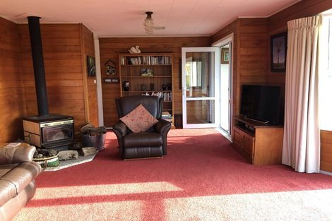 Photo of property in 53 Barrells Road, Pahiatua, 4982