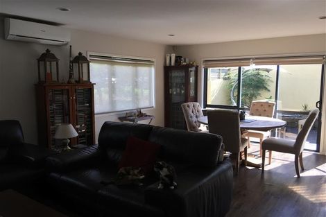 Photo of property in 40 Lyons Avenue, Murrays Bay, Auckland, 0630