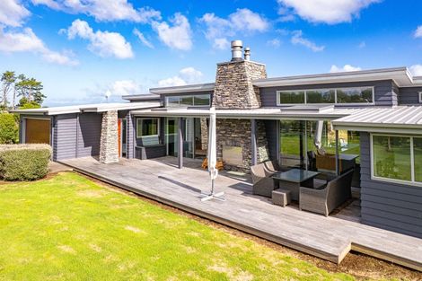 Photo of property in 106b Watt Livingstone Road, Westmere, Whanganui, 4574