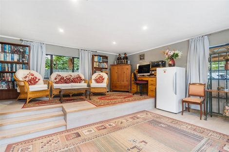Photo of property in 52 Onerahi Road, Onerahi, Whangarei, 0110