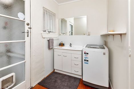 Photo of property in 21 Ford Avenue, Te Kamo, Kamo, 0112