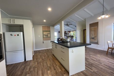 Photo of property in 88 Canongate Street, Birkdale, Auckland, 0626