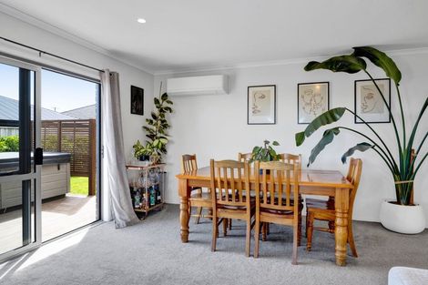 Photo of property in 31 Jules Crescent, Bell Block, New Plymouth, 4312