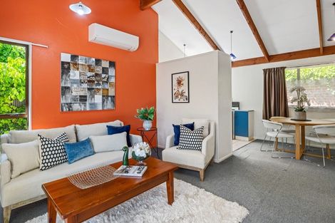 Photo of property in 10 Lindores Street, Addington, Christchurch, 8024