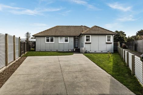 Photo of property in 12 Fleming Crescent, Maraenui, Napier, 4110
