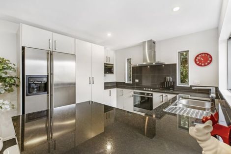Photo of property in 21 Kilbryde Crescent, Pokeno, 2402