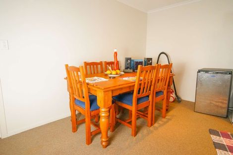 Photo of property in 19f Inverness Avenue, Hamilton East, Hamilton, 3216