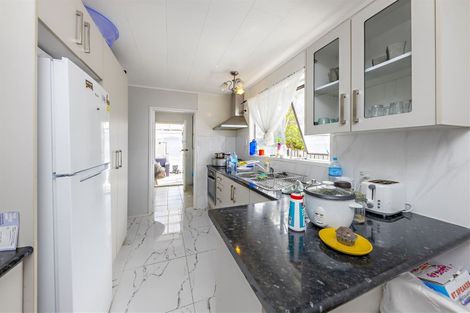 Photo of property in 24 Carter Place, Manurewa, Auckland, 2102