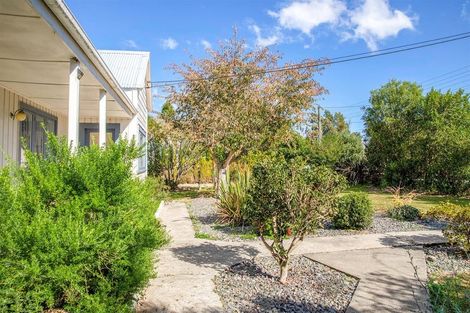 Photo of property in 24 Bennett Street, Waipawa, 4210