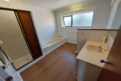 Photo of property in 21 Tennent Court, Marton, 4710