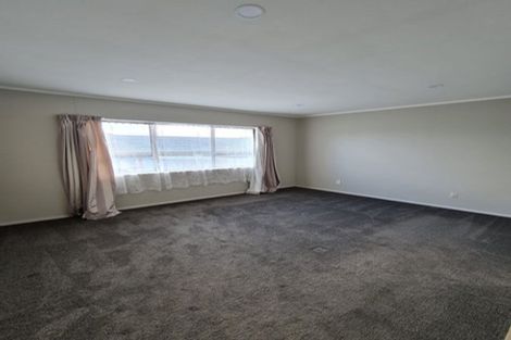 Photo of property in 1/53 Priestley Drive, Bucklands Beach, Auckland, 2014