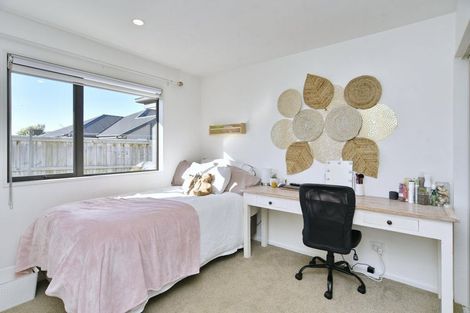 Photo of property in 7 Peter Place, Rangiora, 7400