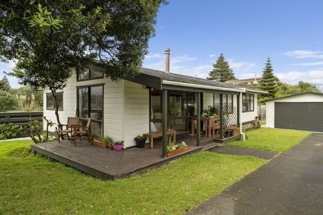 Photo of property in 3 Tasman Road, Otaki Beach, Otaki, 5512