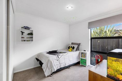 Photo of property in 17 Eyrewell Road, Pegasus, 7612