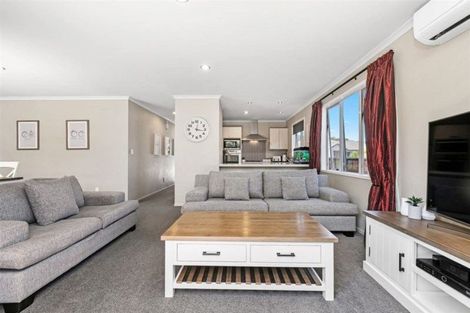 Photo of property in 135 Landing Drive, Pyes Pa, Tauranga, 3112