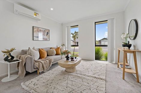Photo of property in 17 Olivia Road, Pukekohe, 2120