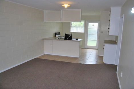 Photo of property in 5 Ranfurly Street, Hokowhitu, Palmerston North, 4410