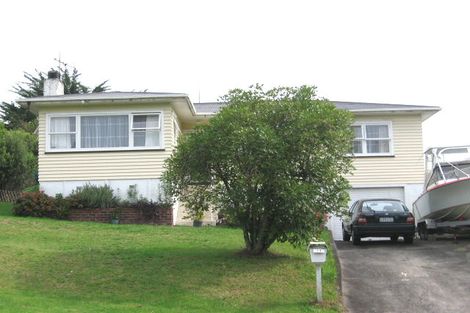 Photo of property in 31 Derwent Crescent, Titirangi, Auckland, 0604