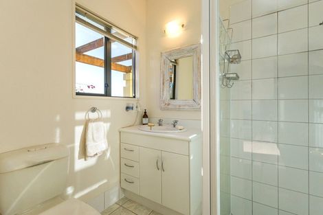 Photo of property in 32 Gladstone Road, Hadlow, Timaru, 7974