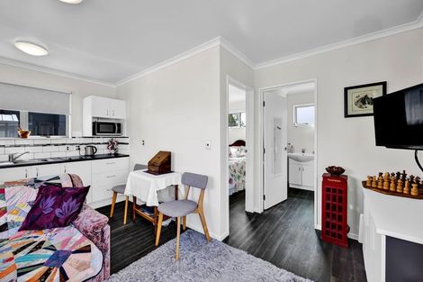 Photo of property in 14 Ropata Street, Hawera, 4610