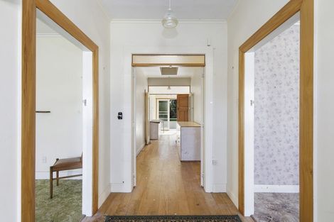 Photo of property in 5 Oriental Street, Petone, Lower Hutt, 5012