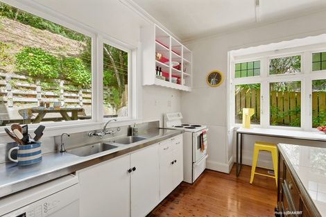 Photo of property in 28 Oban Street, Wadestown, Wellington, 6012