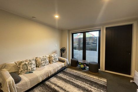 Photo of property in 2/11f Newtown Avenue, Newtown, Wellington, 6021