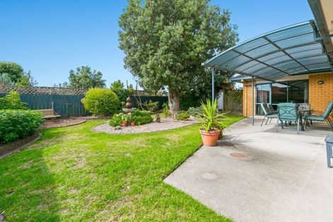 Photo of property in 7 Mcleod Place, Papamoa Beach, Papamoa, 3118