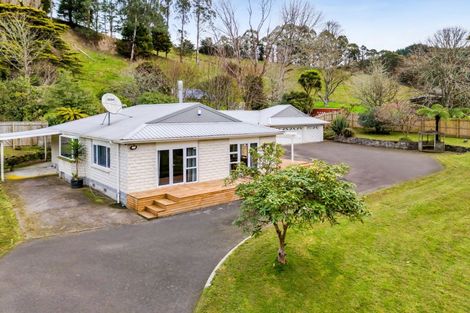 Photo of property in 1186 Tangahoe Valley Road, Ohangai, Hawera, 4674