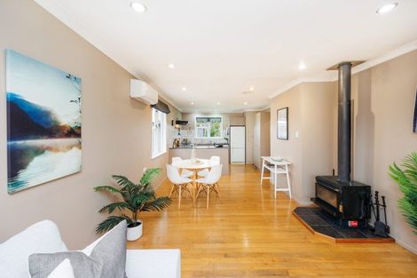 Photo of property in 8 Firth Place, Awapuni, Palmerston North, 4412