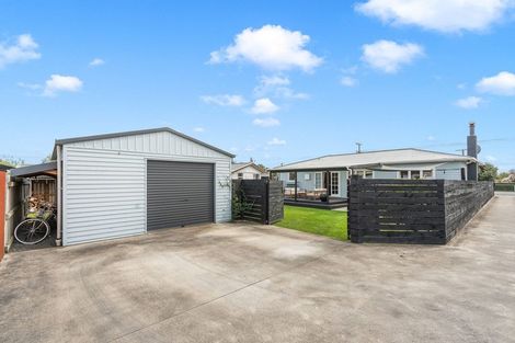 Photo of property in 73 Jellicoe Street, Martinborough, 5711
