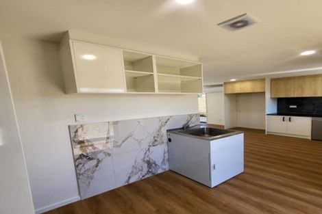 Photo of property in 10c Benton Place, Manurewa, Auckland, 2102