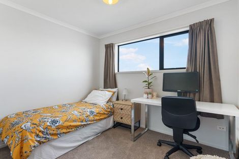 Photo of property in 76 Maire Road, Orewa, 0931