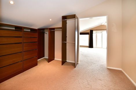 Photo of property in 52 Grovenor Drive, Orewa, 0931