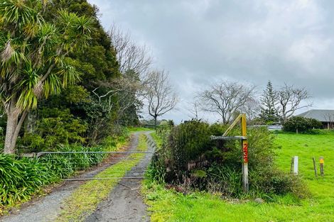 Photo of property in 233 Waihoehoe Road, Drury, 2577