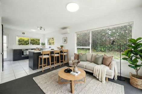 Photo of property in 1/148 Glamorgan Drive, Torbay, Auckland, 0630