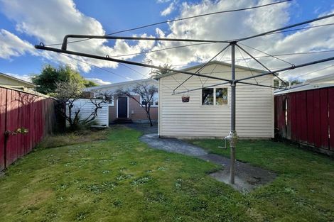 Photo of property in 2 Matuku Street, Heretaunga, Upper Hutt, 5018