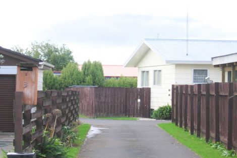 Photo of property in 1/3 Silverstone Place, Henderson, Auckland, 0612