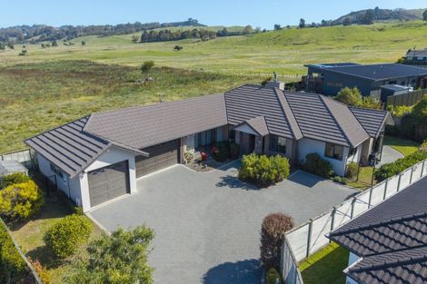 Photo of property in 19 Red Setter Grove, Nukuhau, Taupo, 3330