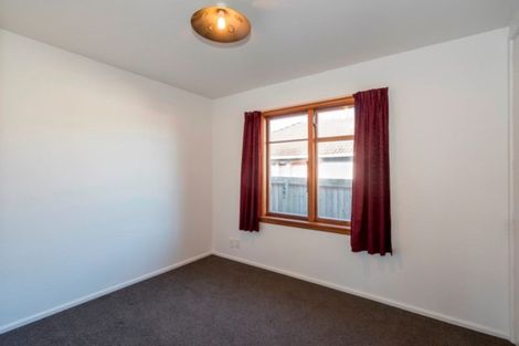 Photo of property in 27 Ravenna Street, Avonhead, Christchurch, 8042