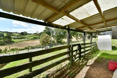 Photo of property in 436 Kanohi Road, Kaukapakapa, 0873