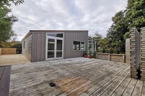 Photo of property in 1 Latitude Close, Whitby, Porirua, 5024