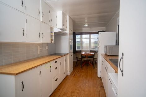 Photo of property in 16 Manchester Street, Patea, 4520